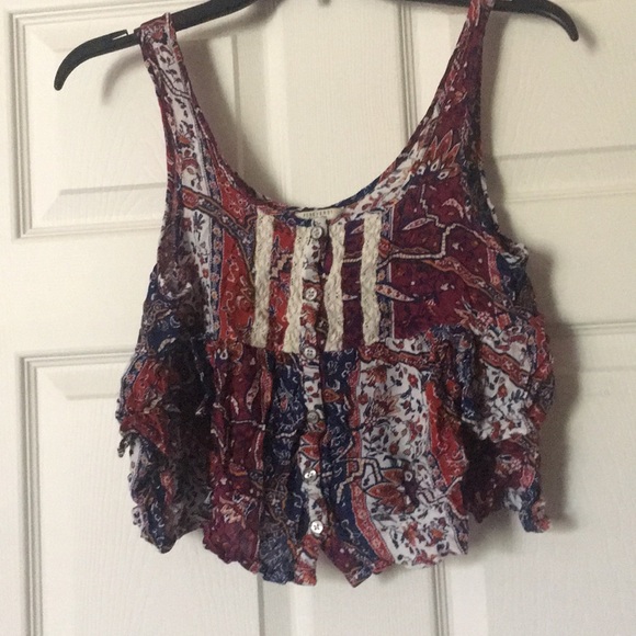 Forever 21 Tops - Super cute crop top